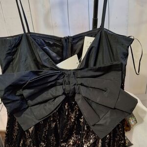 🥀Black Sequin Mini W/Bow $75